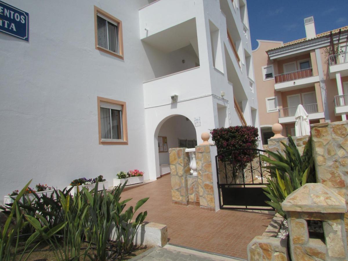 Ferienwohnung Apartamento - 2 A 4 Pessoas- Piscina Olhos de Agua  Exterior foto