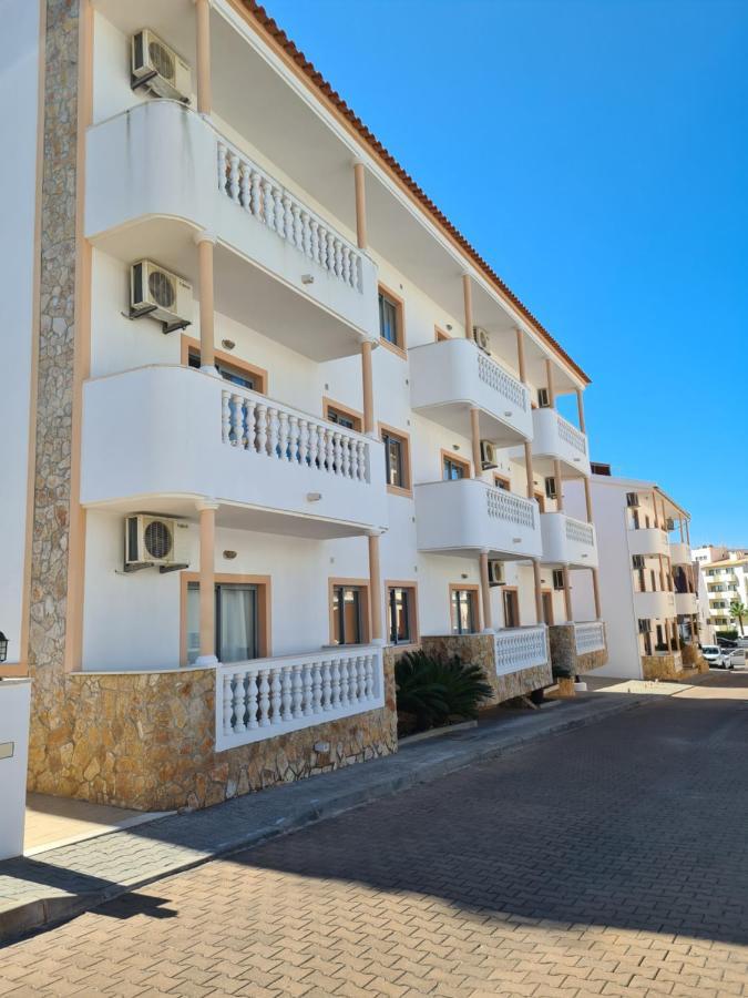 Apartamento - 2 A 4 Pessoas- Piscina Olhos de Agua  Exterior foto